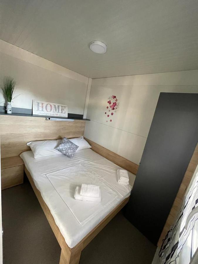 H&S Mobile Home بريفلاكا المظهر الخارجي الصورة