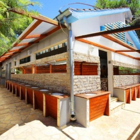 H&S Mobile Home بريفلاكا المظهر الخارجي الصورة