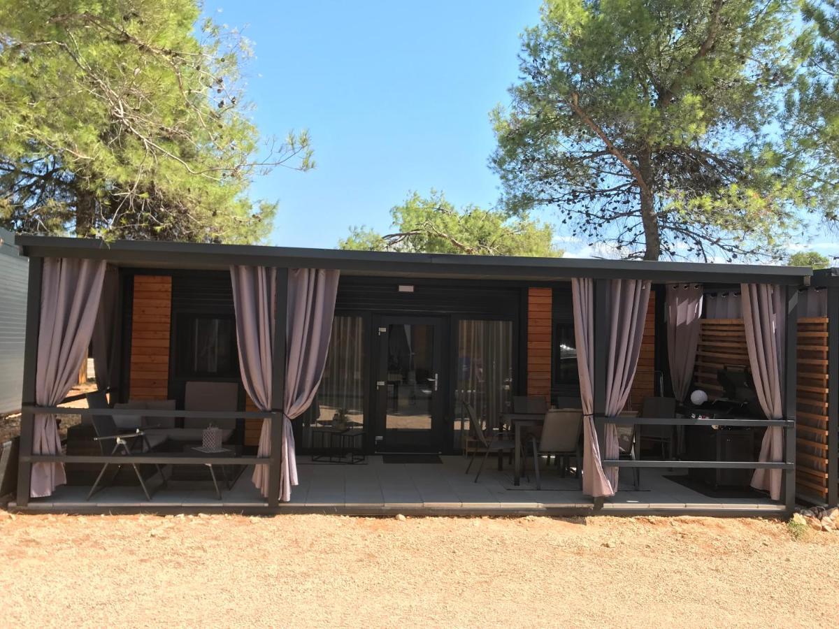 H&S Mobile Home بريفلاكا المظهر الخارجي الصورة